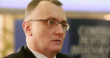 Stire din Cultură-Educație : Sorin Câmpeanu: Salariile profesorilor ar putea fi majorate cu peste 10%