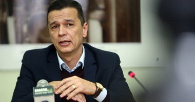 Stire din Politică-Administrație : Premierul Grindeanu: "Nu există tensiuni între mine și alți colegi de-ai mei"