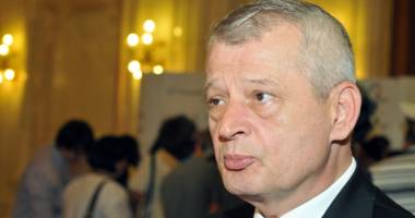 Stire din Politică-Administrație : Oprescu rămâne încă 30 zile în arest preventiv