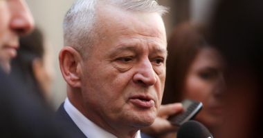 Stire din Eveniment : Sorin Oprescu află astăzi dacă scapă de condamnare. Judecătorii au acceptat, de principiu, contestația în anulare