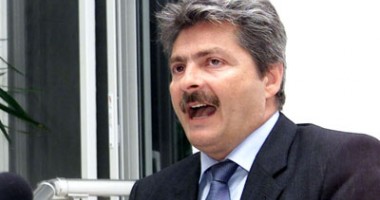 Stire din Eveniment : Sorin Ovidiu Vântu, CONDAMNAT la doi ani de închisoare CU EXECUTARE