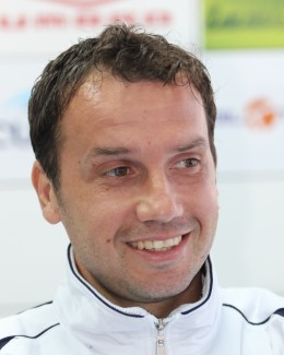 Stire din Sport : Fotbal / Sorin Paraschiv debutează în tricoul Farului