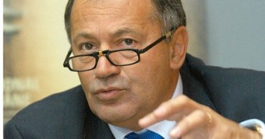 Stire din Politică-Administrație : Sorin Roșca Stănescu propune ca miniștrii PNL să nu dețină funcții de conducere în partid