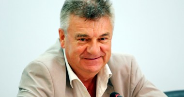 Stire din Cultură-Educație : De ce a rămas Universitatea "Ovidius" fără studenți