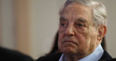 George Soros: Salvați Facebook-ul de Mark Zuckerberg