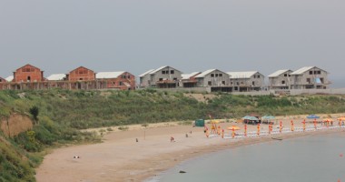 Stire din Economie : Pârtie pentru șoseaua de coastă a Constanței | GALERIE FOTO