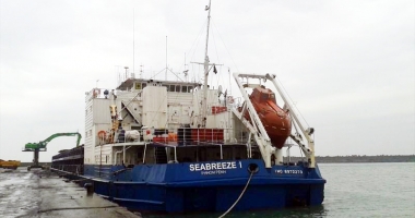 SOS - Viața marinarilor de pe cargoul "Seabreeze 1" este în pericol! - 2