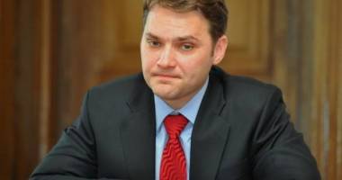 Stire din Politică-Administrație : CCR a respins ca inadmisibilă sesizarea PNL în cazul Șova