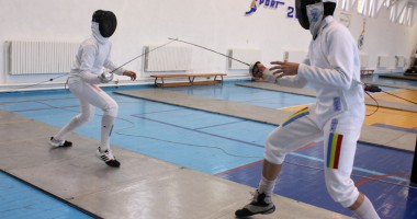 Stire din Sport : Spadasinii, la Criteriul European