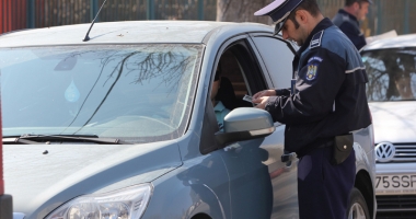 Stire din Eveniment : Spaima șoselelor - șoferii care ucid și fug. Poliția e fermă: "Nu scapă nimeni. Am prins toți fugarii"