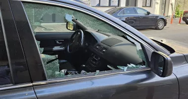 Stire din Eveniment : Prins de polițiști după ce a furat bunuri din interiorul mai multor mașini