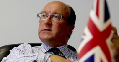 Stire din Actualitate : Sârbii din nordul Kosovo l-au oprit la o barieră pe șeful EULEX