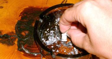 Stire din Sănătate : Cât de mult rău poate face organismului fumatul pasiv