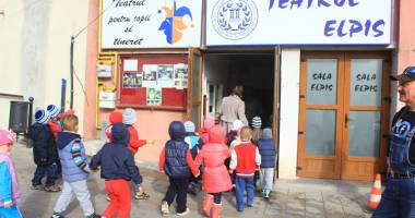 Stire din Cultură-Educație : Spectacol interactiv pentru prichindei