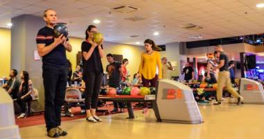 Spectacol total la concursul de la Inside Bowling Center. Fetele, la putere! - 2
