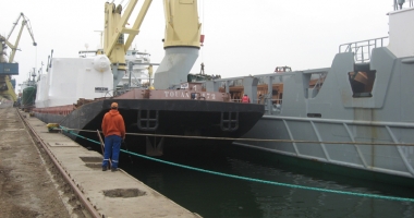 Spectacol de inginerie navală în portul Constanța - 3