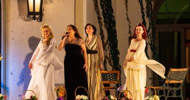 Stire din Cultură-Educație : ”Reverie muzicală estivală”, în dublă reprezentație la Teatrul „Oleg Danovski”