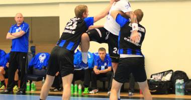 Spectacol dramatic! HCM a debutat cu o remiză în grupele Cupei EHF - 2