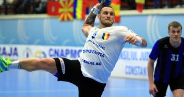 Spectacol dramatic! HCM a debutat cu o remiză în grupele Cupei EHF - 4