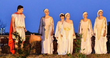 Invitație la teatru antic, în Parcul Tăbăcărie - 2
