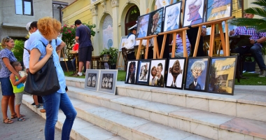 Spectacolul artistului plastician, la Blue Theatre - 4