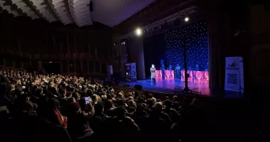 Stire din Cultură-Educație : Spectacol folcloric „Mugurel de Primăvară”, pe scena Casei de Cultură din Constanța