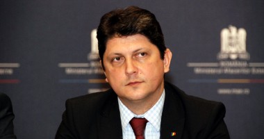 Stire din Politică-Administrație : "Sperăm într-o decizie politică  în favoarea aderării României  la Schengen"