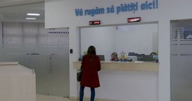 Stire din Social : Prezentarea la ghișeele agențiilor fiscale nu se face fără programare