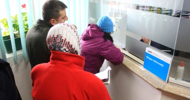 Stire din Social : Încasări uriașe în prima zi de lucru, la Taxe și Impozite