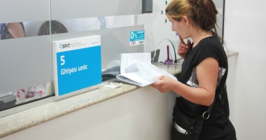 Stire din Social : Soțiile veteranilor de război, scutite de plata impozitelor locale