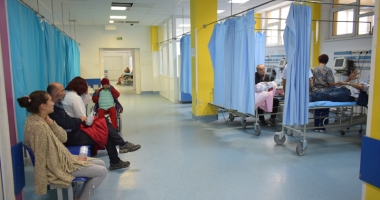 Peste 100 de constănțeni internați în spital,  în doar 24 de ore