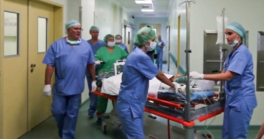 14 persoane cu suspiciune de trichineloză internate în spital