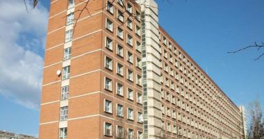 Stire din Actualitate : Un bărbat a murit după ce s-a aruncat de la etajul 8 al Spitalului Județean Galați