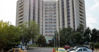Infirmieră, atacată pe stradă. Agresoarea o acuza că i-ar fi „omorât” familia în pandemie