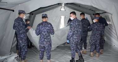 GALERIE FOTO / Spitalul militar mobil prinde contur, pe stadionul "Portul". Pregătiri pentru scenariul 4 - 7