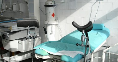 Stire din Sănătate : Testarea gratuită pentru cancer de col a început și la Cernavodă