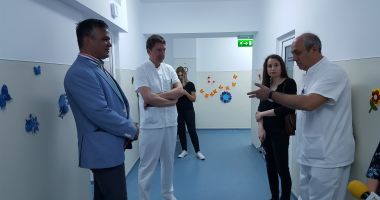 Stire din Sănătate : Adrian Veștea: UAT-urile au putut aplica pe PNDL 1 şi 2 foarte multe programe de investiții în spitale