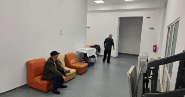 Stire din Social : Spitalele constănțene, puse la încercare de ploi. Medici blocați, infiltrații și drumuri închise