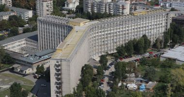 Stire din Social : Dezastru în spitalele românești: aproape jumătate nu sunt autorizate ISU, iar 239 de clădiri se află în risc de prăbușire