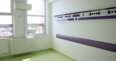 Pediatria Constanța, de la gândaci la lux în timp record. Cum arată secția după modernizare - 11