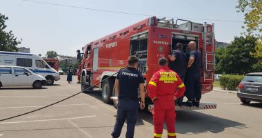 GALERIE FOTO / INCENDIU LA Spitalul CF Port - 1