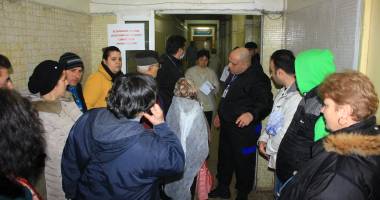 Stire din Sănătate : Galerie foto / Accesul limitat în Spitalul Județean Constanța