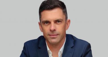Stire din Social : Ministrul Sportului, prima reacție după ce David Popovici a devenit campion mondial la înot