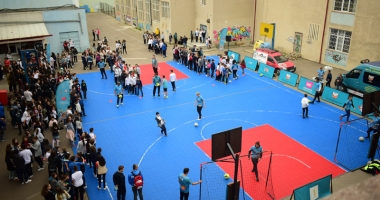 Stire din Sport : "Caravana Sănătate prin Sport", escală la Liceul Teoretic "Ovidius"