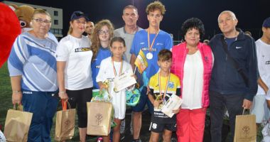 FOTO. Săptămâna Europeană a Sportului, serbată la Cumpăna. Trei medalii şi sute de tricouri, primite de participanţi - 2