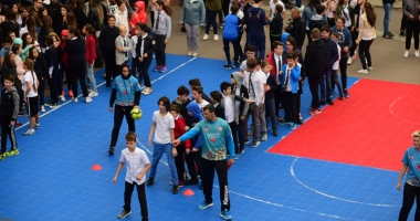 "Caravana Sănătate prin Sport", escală la Liceul Teoretic "Ovidius" - 5