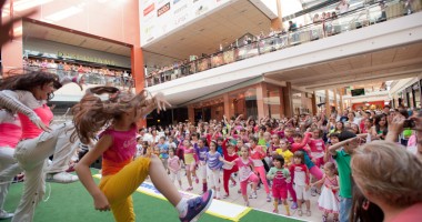Stire din Sport : Cluburile constănțene de sport își prezintă "marfa" la City Park Mall