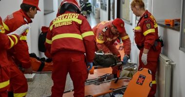Stire din Eveniment : Șase eleve au ajuns la spital, după ce un coleg de clasă a folosit spray lacrimogen în timpul orelor