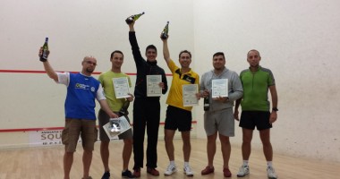 Stire din Sport : Bucureștenii și-au tras partea leului la turneul de racketlon