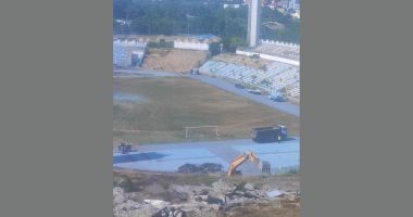 Societatea care demolează stadionul Farul amendată cu 15.000 lei - 2